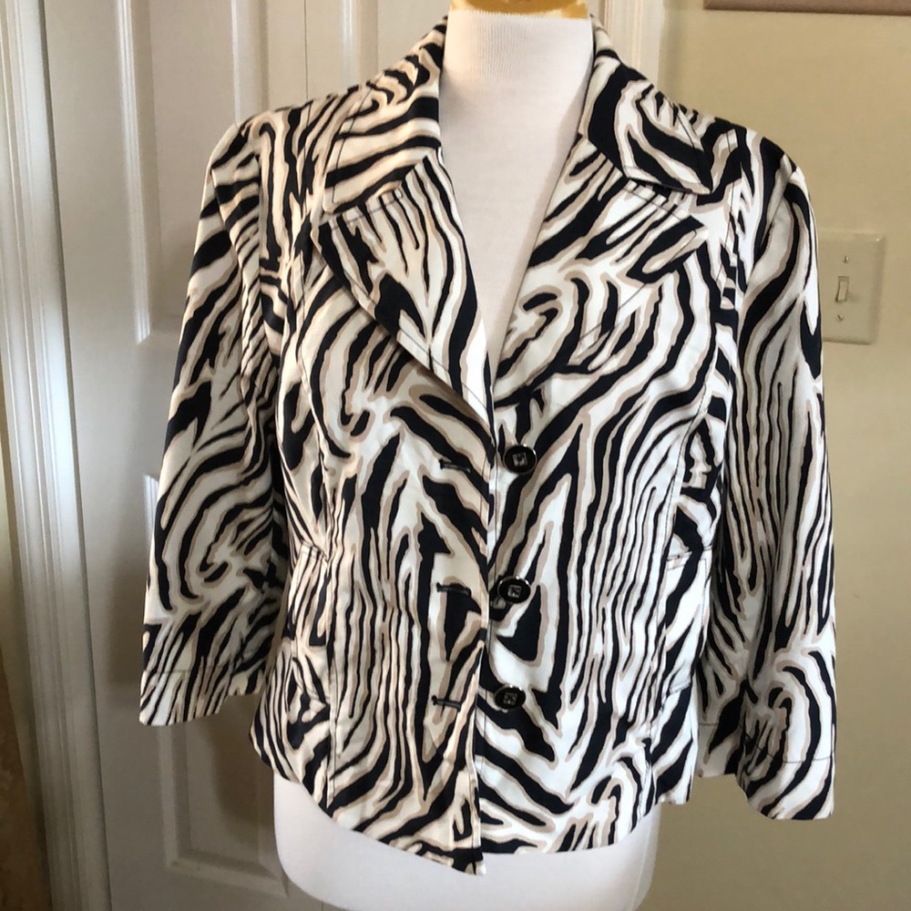 Rafaella Animal Print jacket size Large Petite